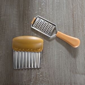 Orange Handle Mini Grater and Crinkle Cutter Set